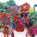 Wang center yarn feature
