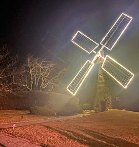 Windmill lit 24 10