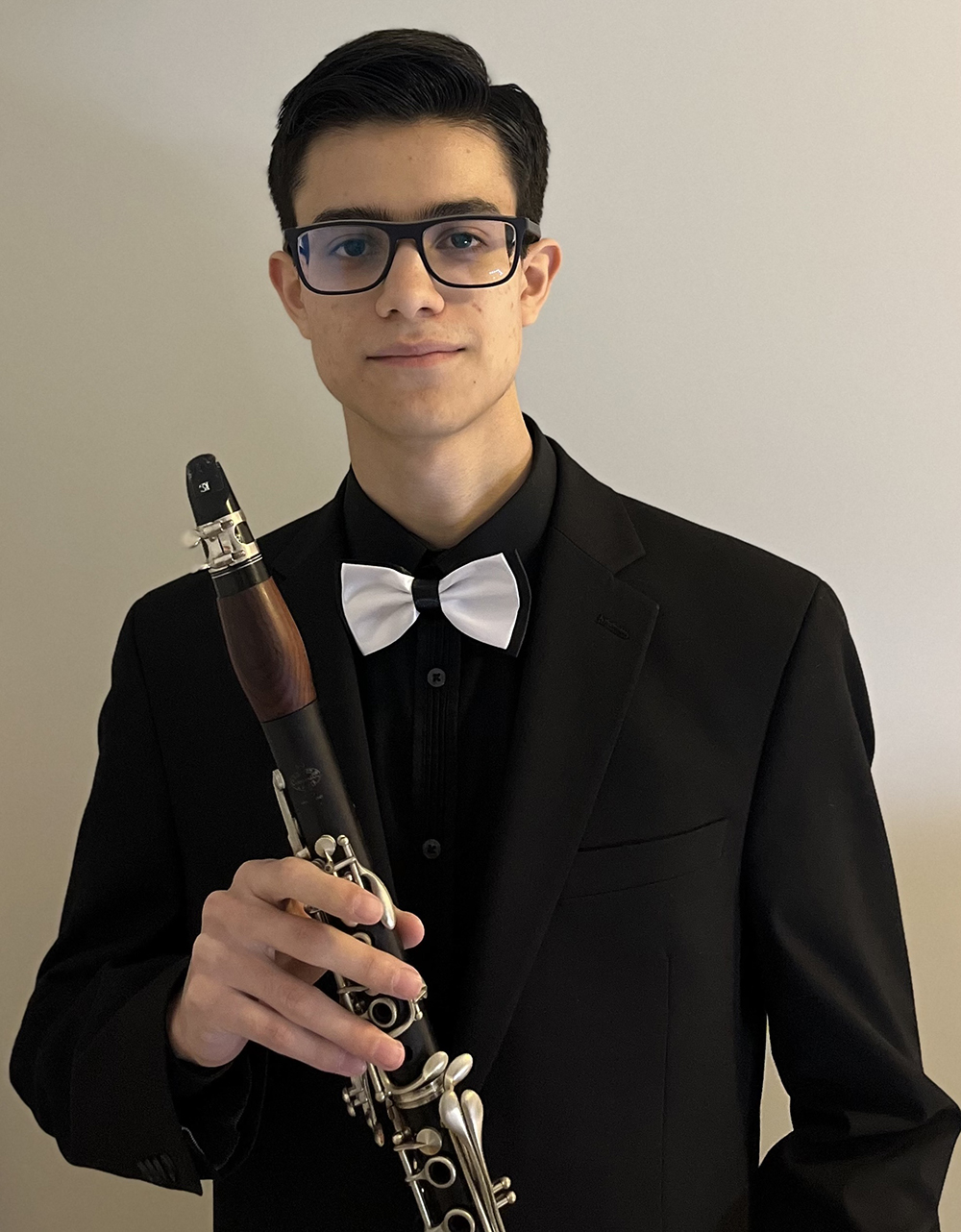 Maximo flores clarinet soloist Maximo flores clarinet soloist