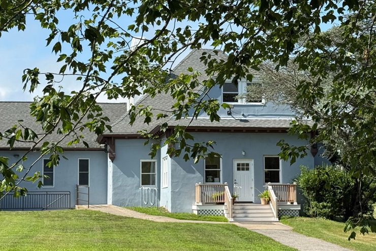 Sbs carriage house