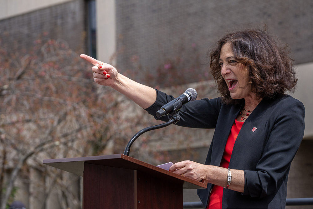 President Goldsmith at the Ssk arts festival