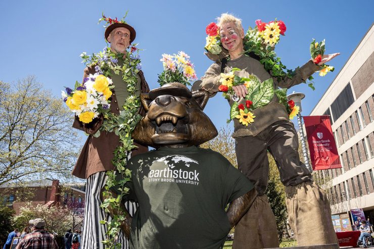 Earthstock 26 13