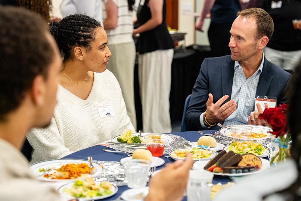 Etiquette dinner 26 3 Etiquette dinner 26 3
